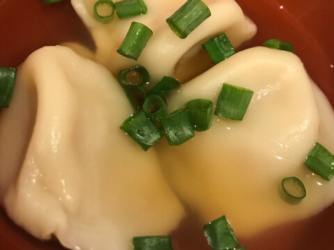 時短！冷凍の水餃子で中華スープ